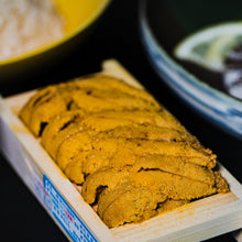 Load image into Gallery viewer, Murasaki Uni  100g (2~4.5 serving) Rice set with 3 types Sashimi
